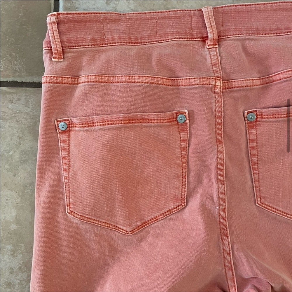 J. JILL Sienna Denim Authentic Fit Cropped Cuffed Washed Raw Hem Jeans Size 4 - Picture 8 of 11